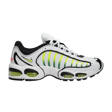 Кроссовки Nike Air Max Tailwind 4 OG, белые