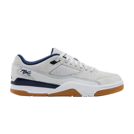 Летный корт Air Jordan 'Нейтрально-серая полуночная темно-синяя резинка' серого цвета