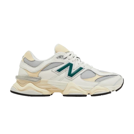 Кроссовки New Balance 9060, кремовые