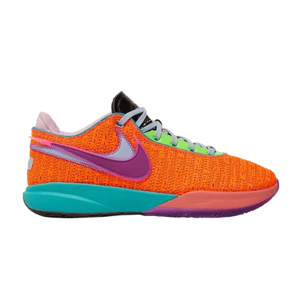 Кроссовки Nike LeBron 20 Chosen 1, оранжевые
