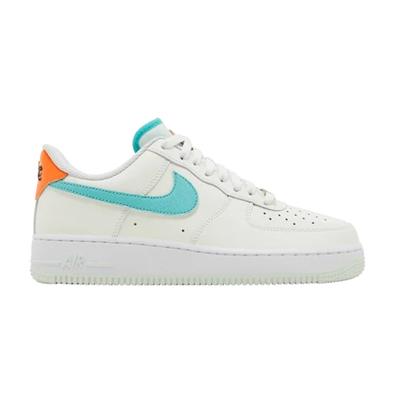 Кроссовки Nike Air Force 1 07 LV8 Be The One, кремовые