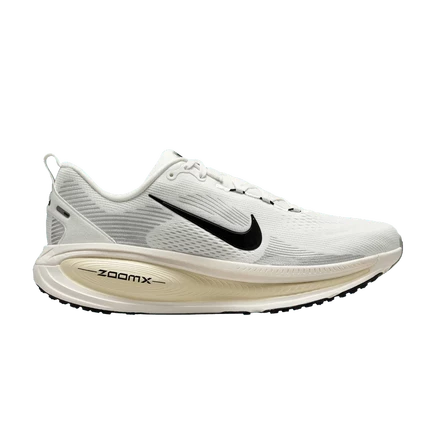 Кроссовки Nike Vomero 18, кремовые