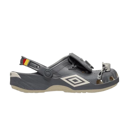Мужские сабо Umbro x Crocs Classic Clog, кремовые