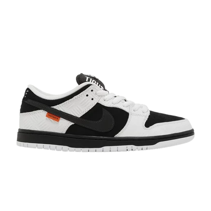 Кроссовки Nike Dunk Low SB x TIGHTBOOTH, белые