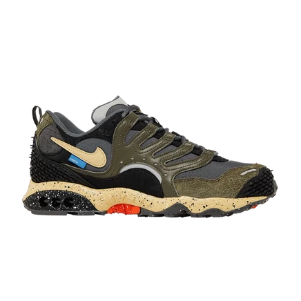 Кроссовки Undefeated x Nike Air Terra Humara Cargo Khaki, зеленые