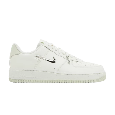 Женские кроссовки Nike Air Force 1 '07 SE Next Nature, кремовые