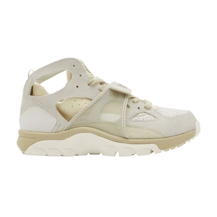 Nike Air Trainer Huarache кремовый 
