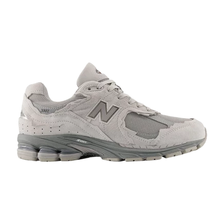 Кроссовки New Balance 2002R GORE-TEX Protection Pack, серые