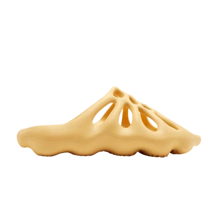 Шлепанцы Adidas Yeezy 450 Slide, кремовые