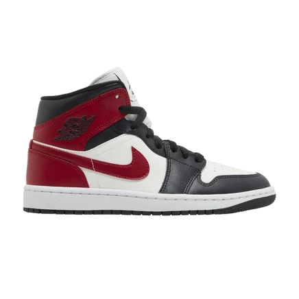 Wmns Air Jordan 1 с черным носком, красный