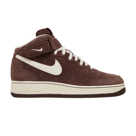 Кроссовки Nike Air Force 1 среднего шоколадно-коричневого цвета