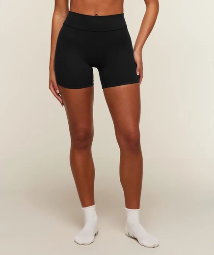Женские шорты Gymshark SoftSense, черные