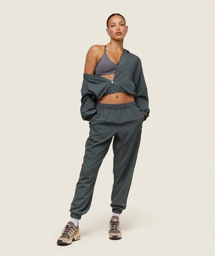 Женская укороченная куртка Gymshark Everywear, бирюзовая