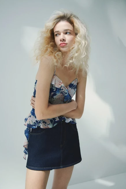 Женские джинсовые шорты-юбка H&M, темно-синие