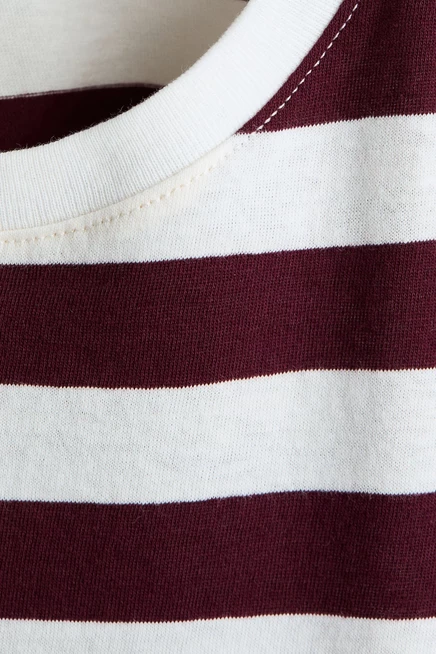 white/dark red striped