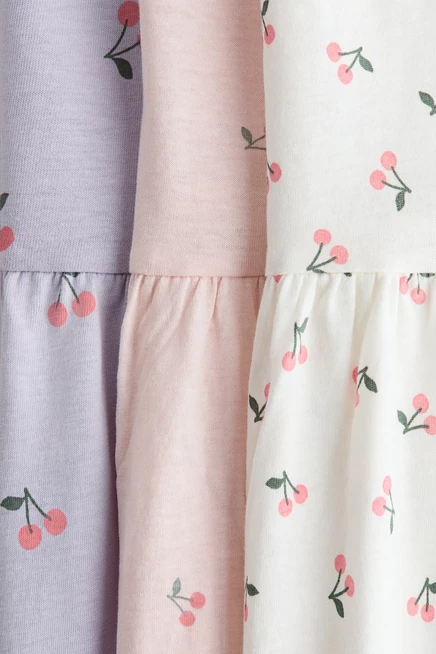 Детские платья 3 шт. H&M из хлопка, кремовые с вишнями