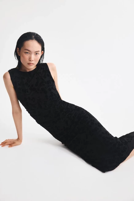 Женское платье H&M облегающее макси, черное