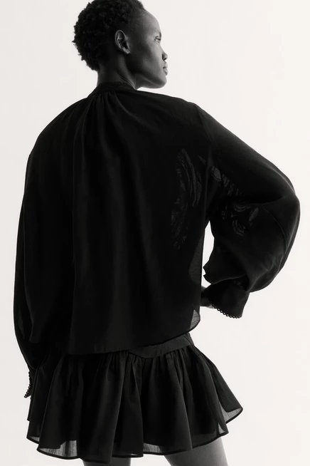 Embroidered Mini Skirt black
