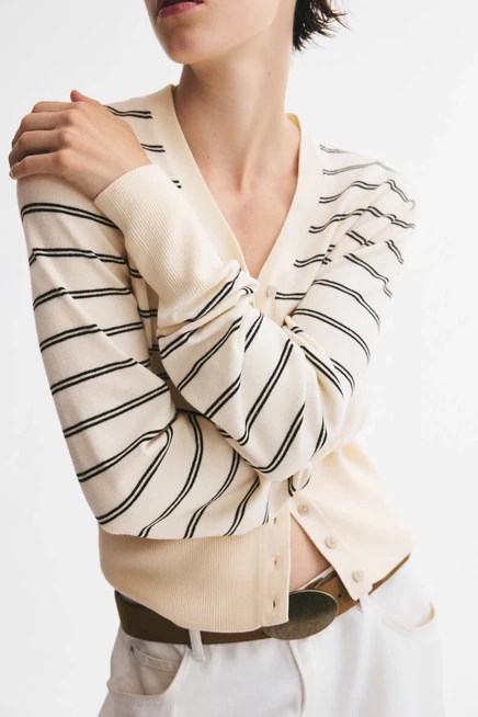 Fine-Knit Cardigan light beige/striped