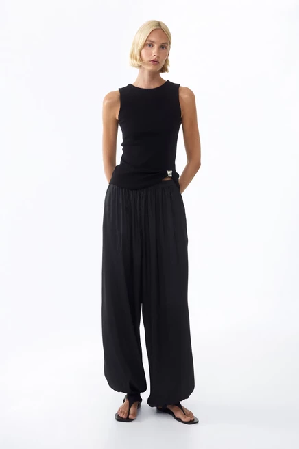 Draped-Detail Ribbed Top black