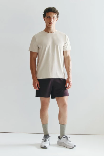 Мужская спортивная футболка H&M DryMove, натурально-белая