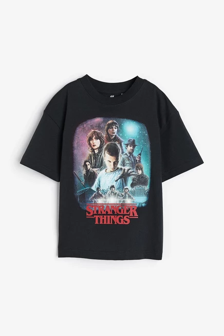 black/stranger things