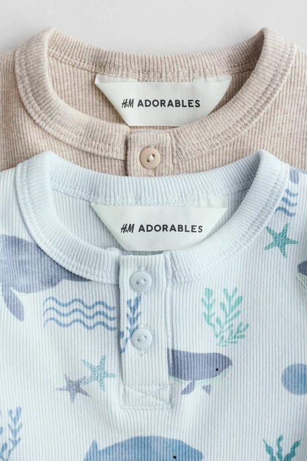 Футболки для новорожденных H&M, 2 шт., голубые/с китами