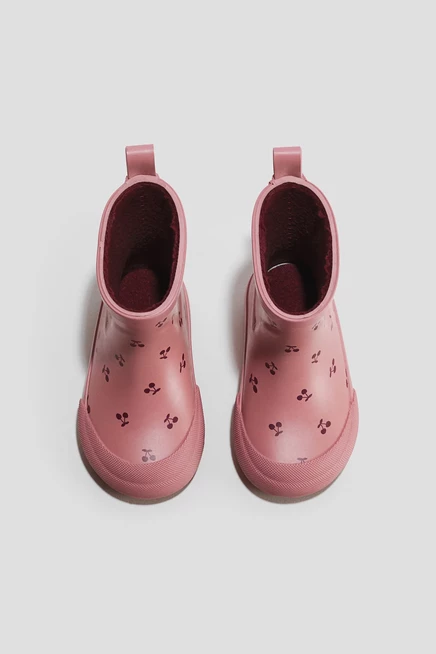 dark dusty pink/cherries