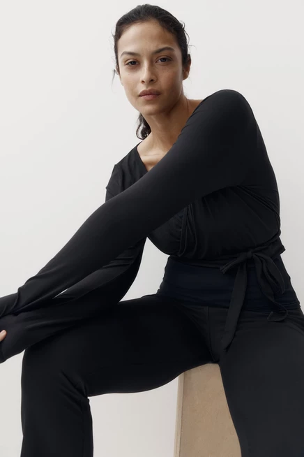 Женский короткий топ H&M на запах, черный