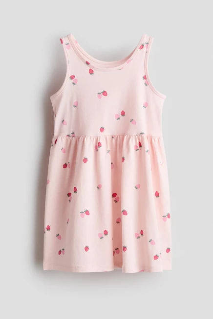 light pink/strawberries