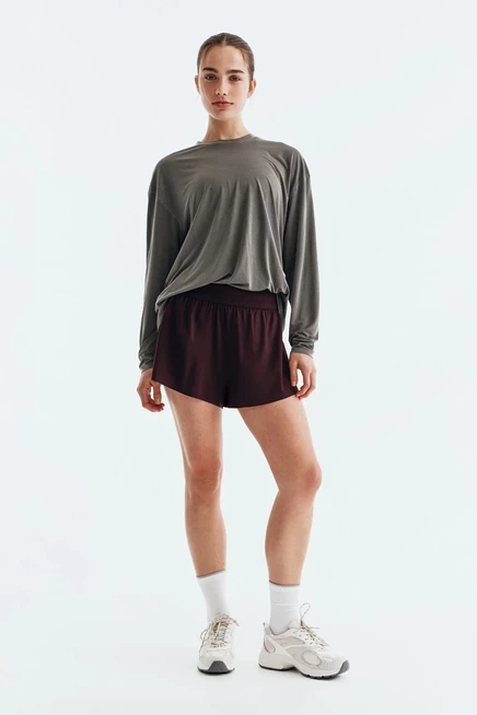 Женские спортивные шорты H&M с карманом, сливовые