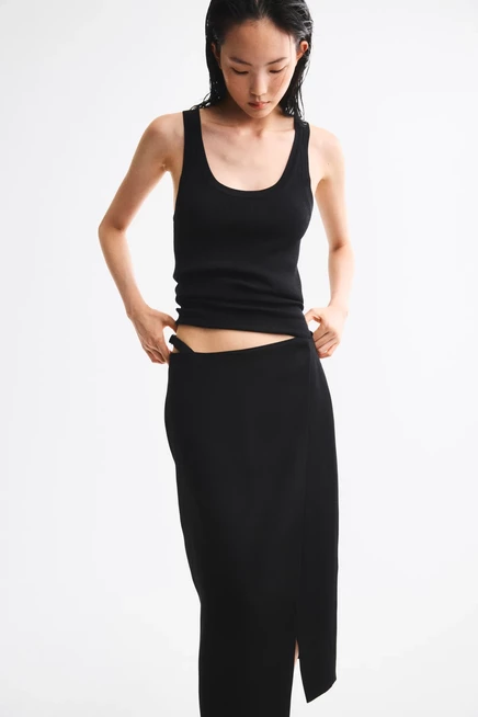 Strap-Detail Wrap Skirt black