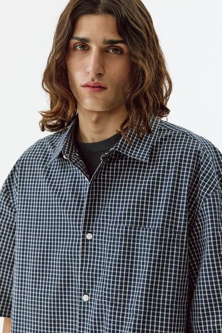 Мужская рубашка H&M Relaxed-Fit хлопковая, тёмно-синяя в клетку