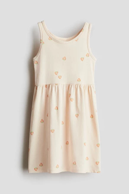 light peach/strawberries