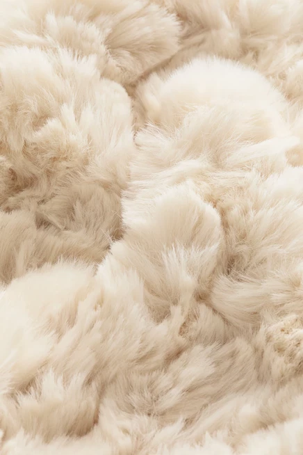 Чехол для подушки H&M, пушистый, кремовый
