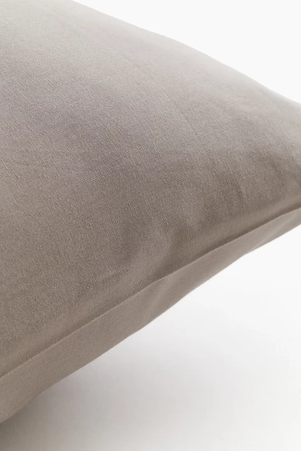 light taupe
