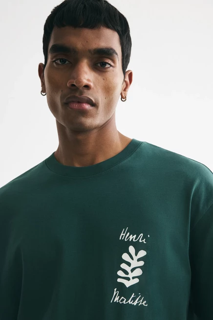 Мужская футболка H&M свободного кроя с принтом, темно-зеленая
