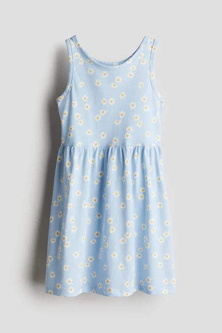 light blue/daisies