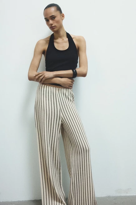 cream/striped
