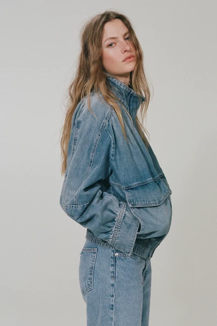 Женские джинсы H&M Mom слим высокая талия, светло-голубые