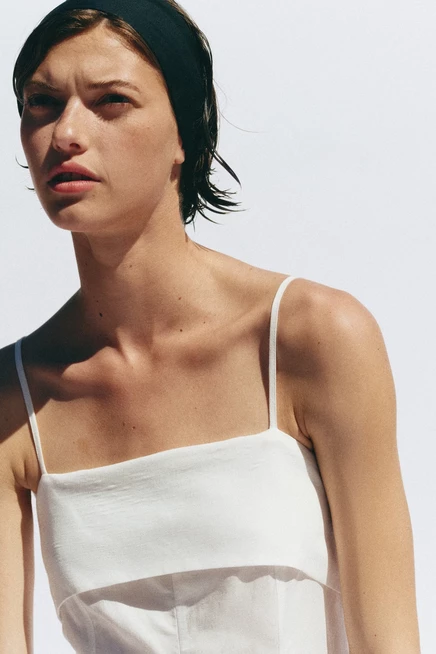 Женское платье H&M миди на бретелях, белое