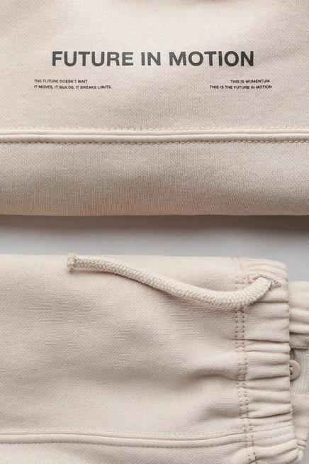 Детский комплект H&M: свитшот и джоггеры, бежевый