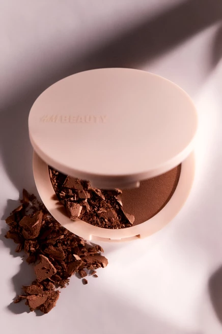 Бронзер H&M Bronzed Actually, светлый шиммер