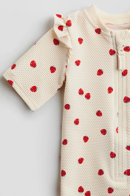 Детский купальник H&M UPF 50, кремовый с клубникой