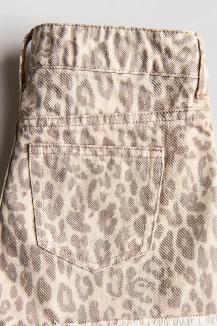 Детские джинсовые шорты H&M, бежевые/леопардовые