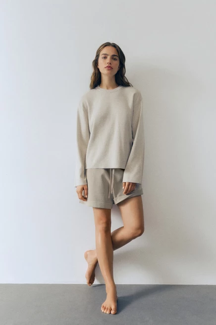 Oversized Fine-Knit Sweater light beige melange