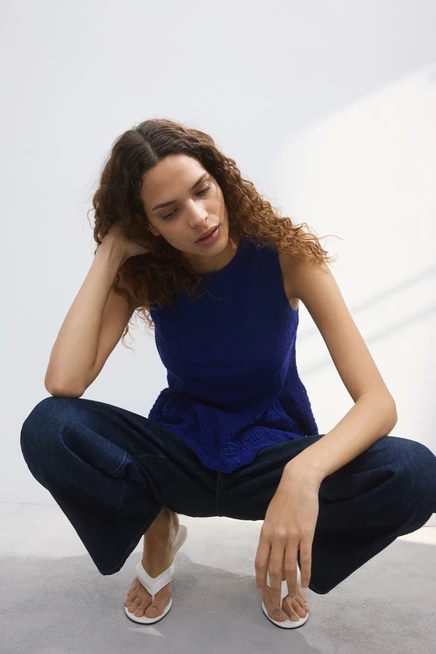 Женский вязаный топ H&M с баской, ярко-синий