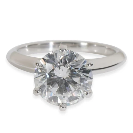 Помолвочное кольцо Tiffany & Co., бриллиант 2,56 карата