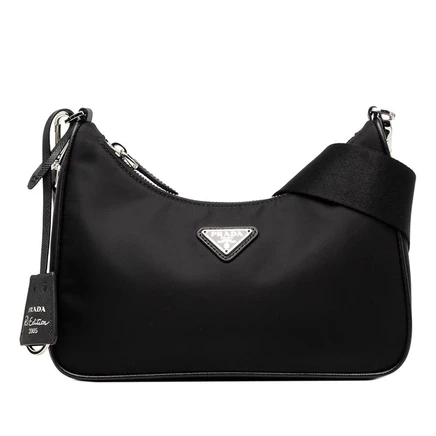 Женская сумка Prada Re-Edition 2005 из нейлона, б/у