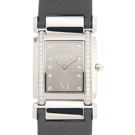 Женские часы Patek Philippe 4920G-001, серые